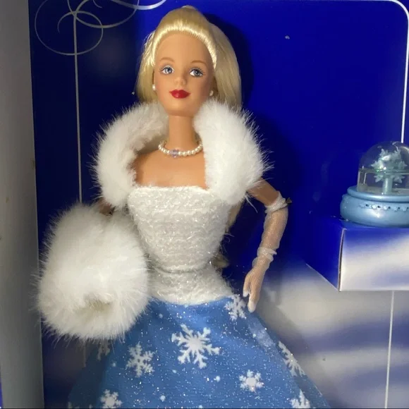 Mattel Toys Barbie Snow Sensation In Original Box 999